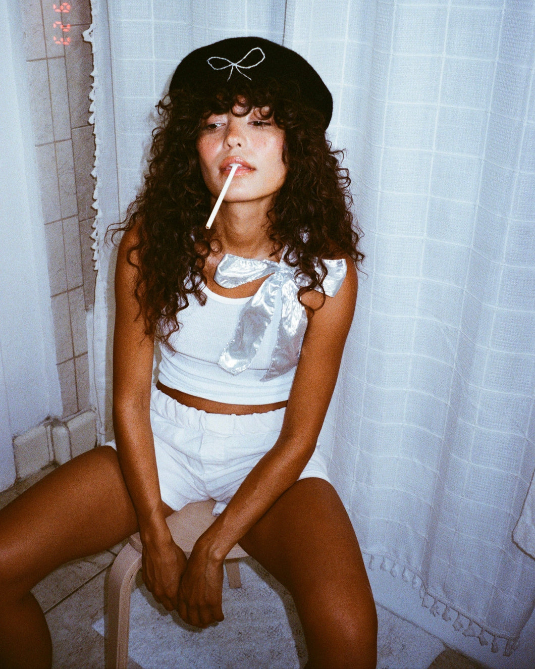 Embroidered Bow Beret